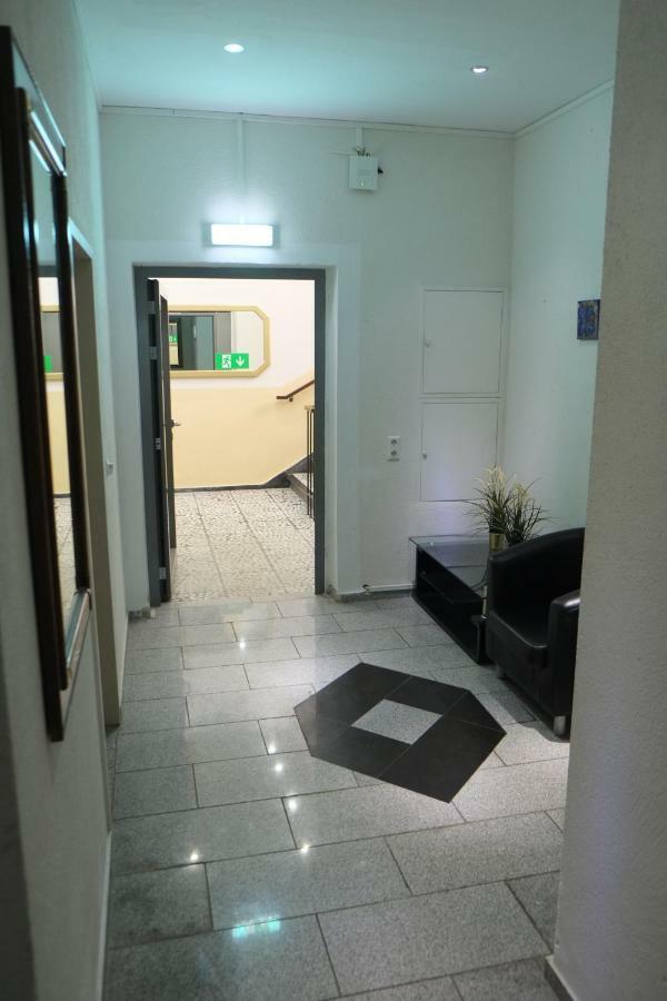Royal City Hotel 2*