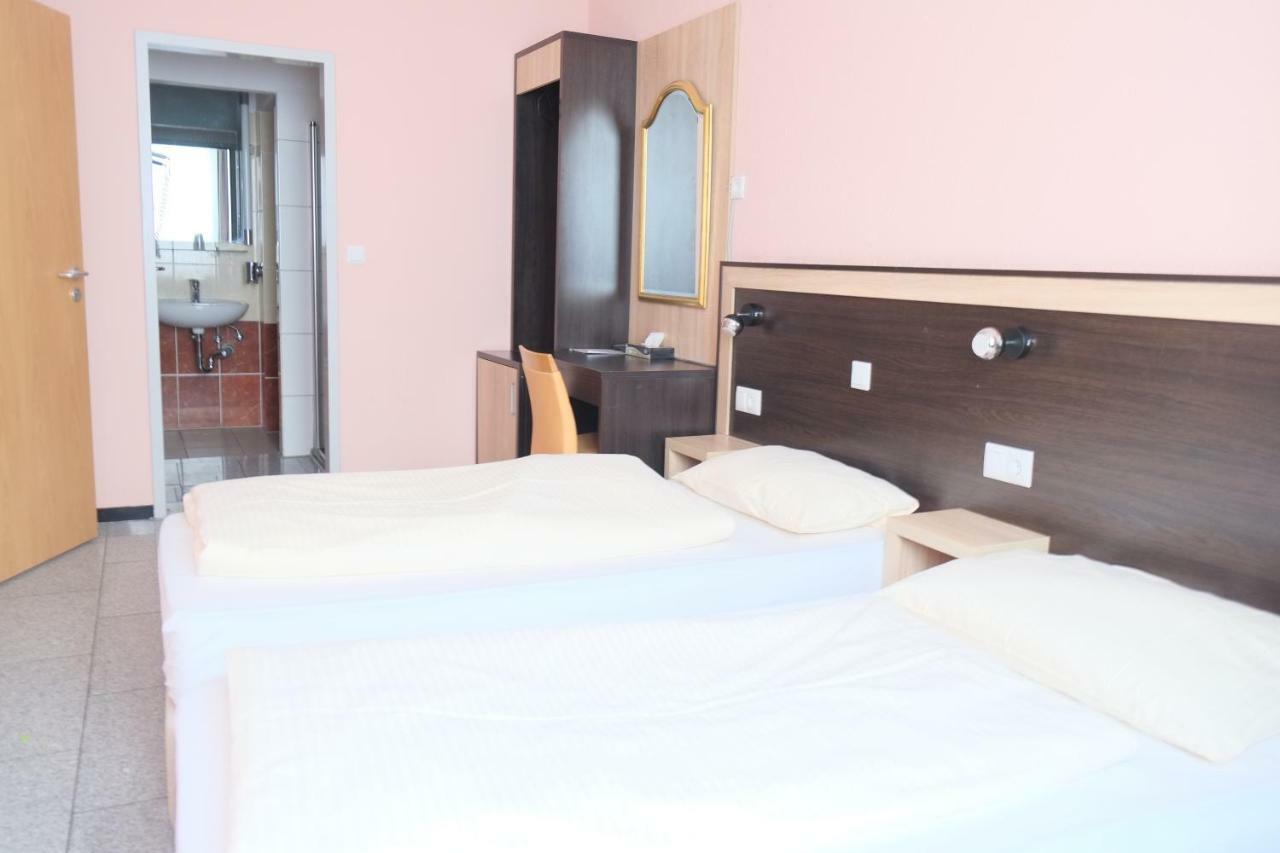 Hotel Royal City 2*